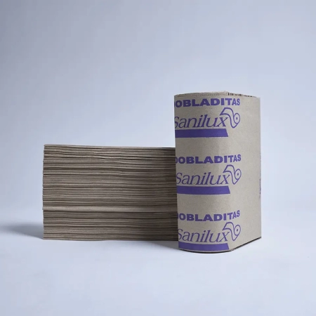 Toalla Interdoblada Sanilux Natural 200 hojas
